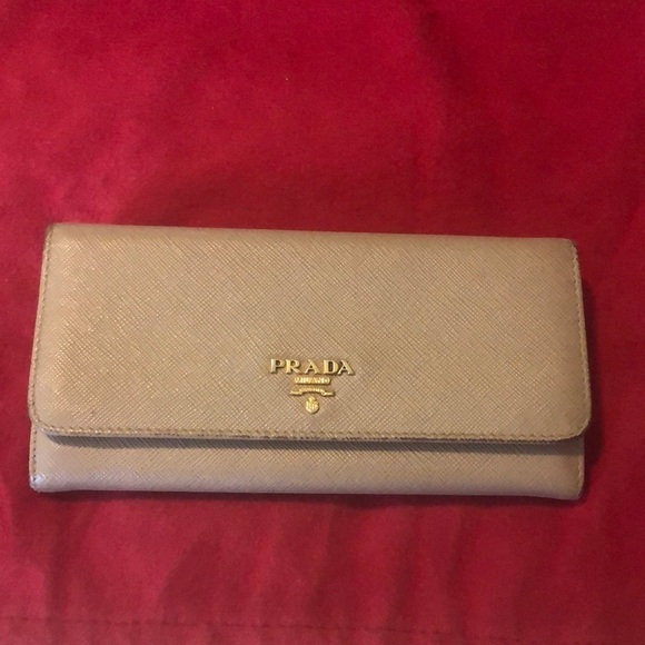 PRADA Vitello Continental Flap Travel Wallet, Cammeo